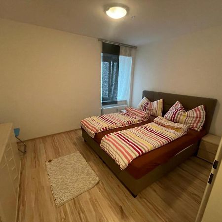City Appartement 4910 Ried im Innkreis Exterior foto